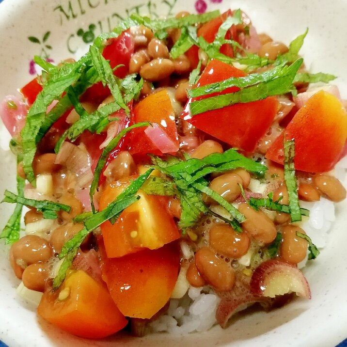納豆の食べ方-ミニトマト＆香味野菜♪